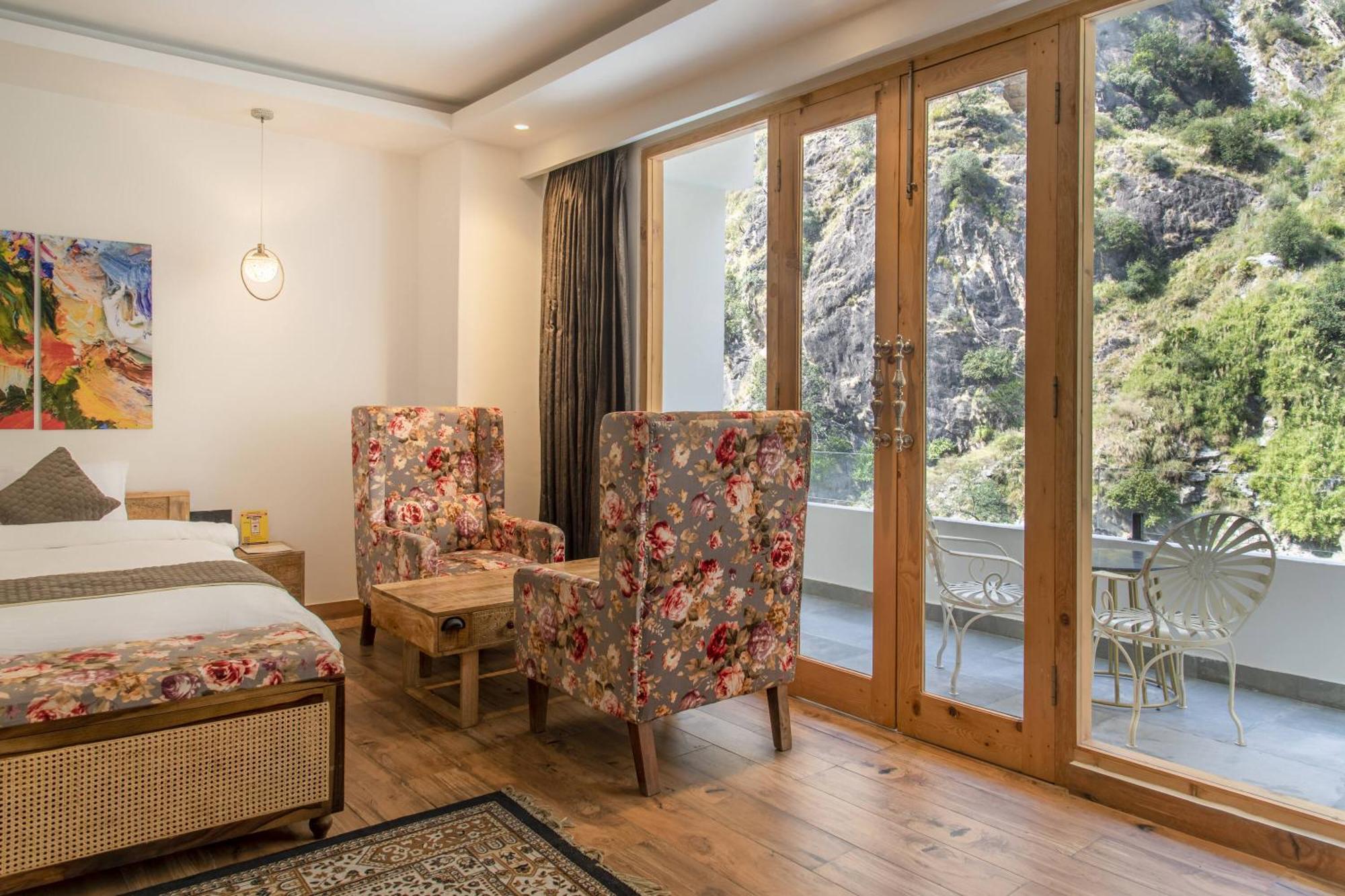 Echor Palm Bliss Riverside Resort & Spa Kasol Luaran gambar