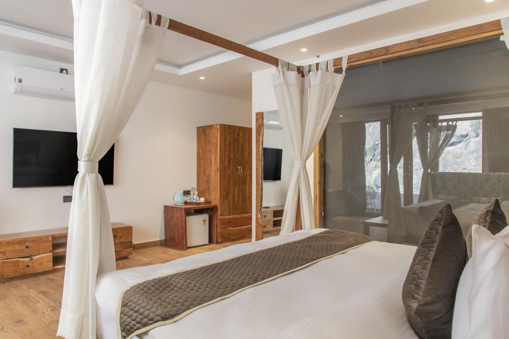 Echor Palm Bliss Riverside Resort & Spa Kasol Luaran gambar
